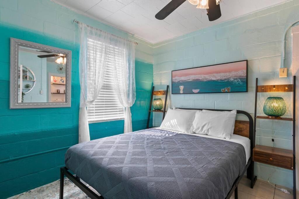Mermaids Grotto Waterfront 1Br Apt With Bay View Villa Tampa Buitenkant foto